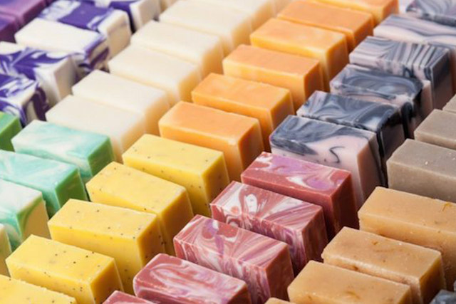 Sancionada lei do deputado Carlos Macedo que beneficiará saboarias artesanais